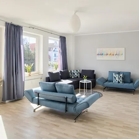 Hafenbucht Moba-travel * ליבק