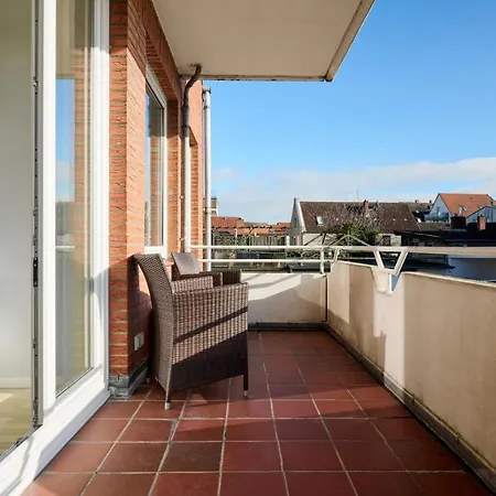 Hafenbucht Moba-travel Lubeck